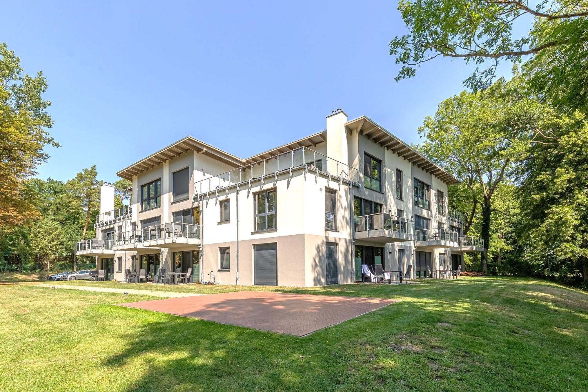 Gluecksraum - Modernes Apartment Mit Panoramablick, Kamin & Wohlfuehlambiente Krakow am See Extérieur photo